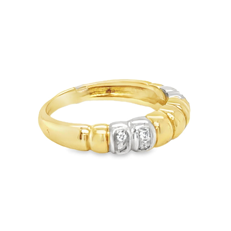 18ct Gold & Diamond Ridged Band Ring side