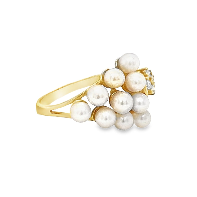 Cultured Pearl & Diamond Ring 18ct Gold side 2