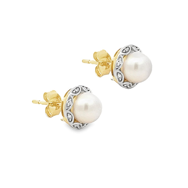 Freshwater Cultured Pearl & Diamond Earring 9ct Gold side