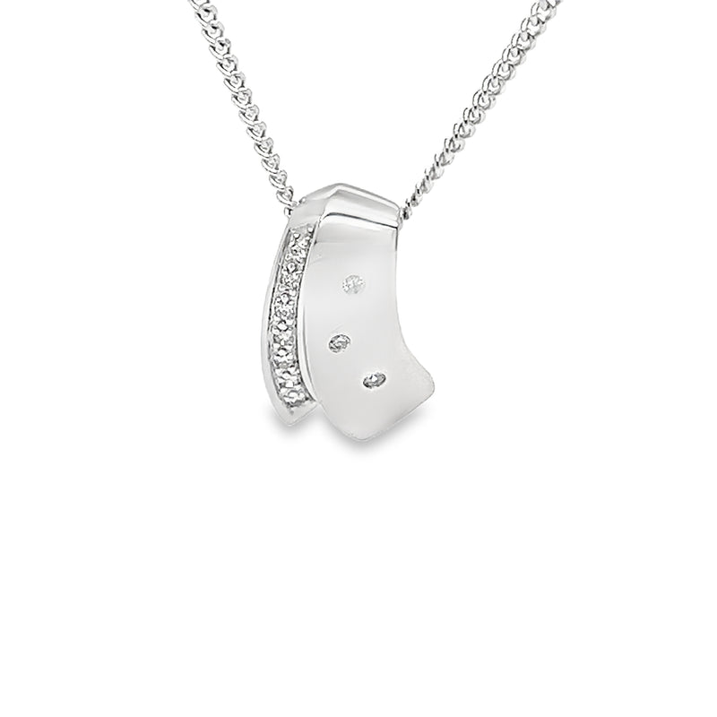 18ct White Gold Diamond Set Pendant with Chain