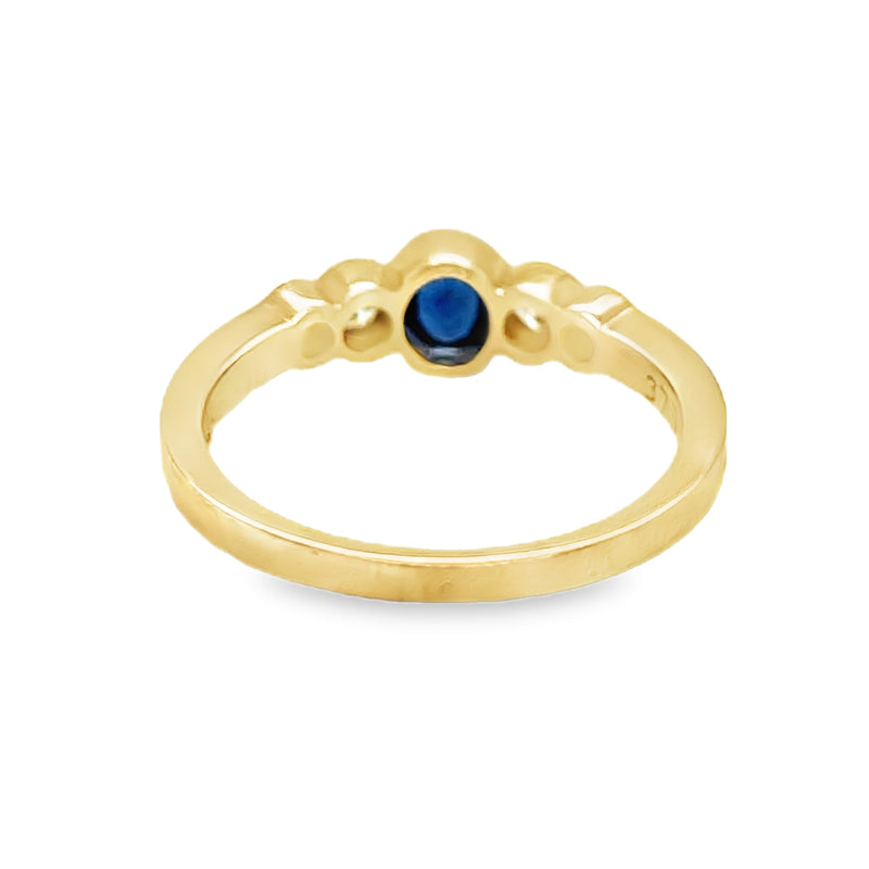 Sapphire & Diamond 5 Stone Ring 9ct Gold rear