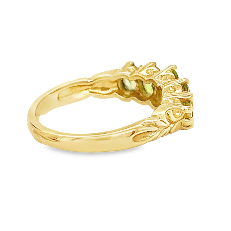 Peridot 5 Stone Ring 9ct Gold rear