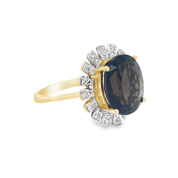 Pre Owned Smokey Quartz Ring 9ct Gold side