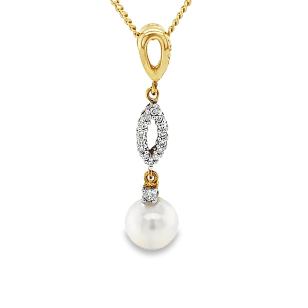 9ct Yellow Gold Cultured Pearl & Diamond Drop Necklace