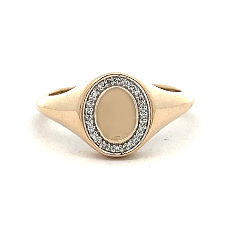 Oval Diamond Edge Signet Ring 9ct Gold front