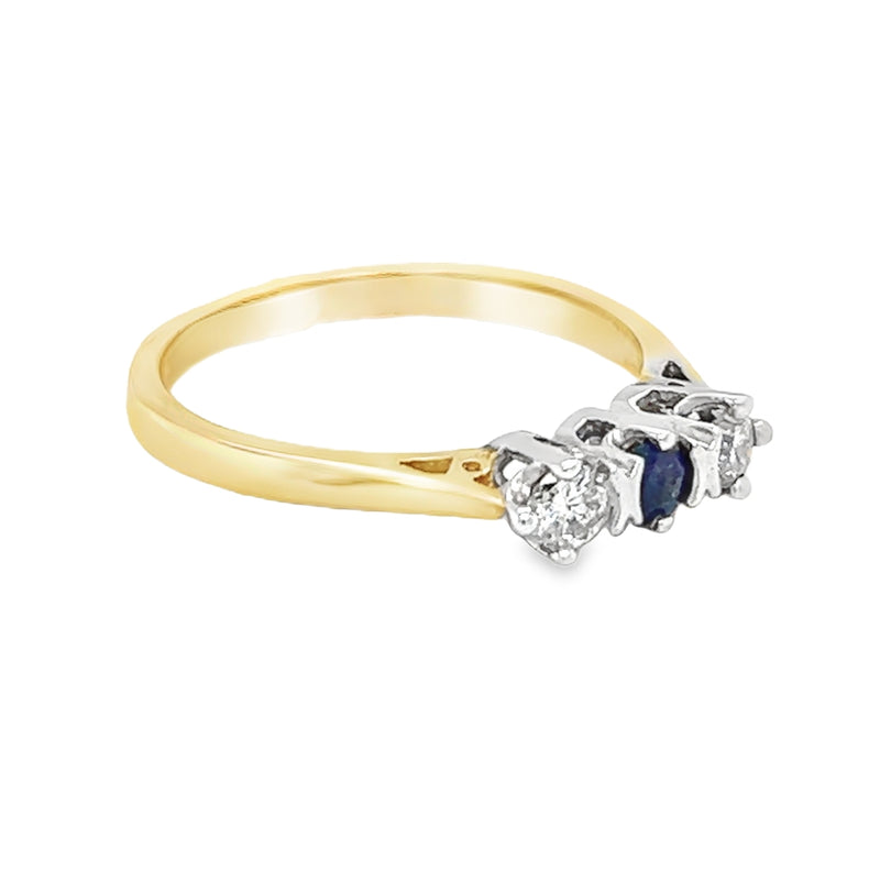 Sapphire & Diamond 3 Stone Ring 9ct Yellow Gold