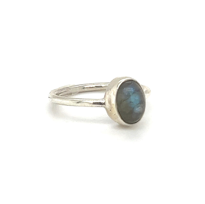 Sterling Silver Small Labradorite Ring side